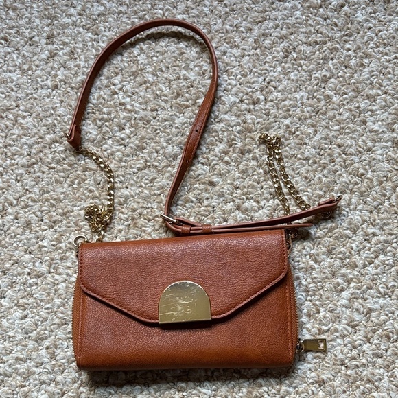 Handbags - Elegant Faux Tan Leather Crossbody Bag
